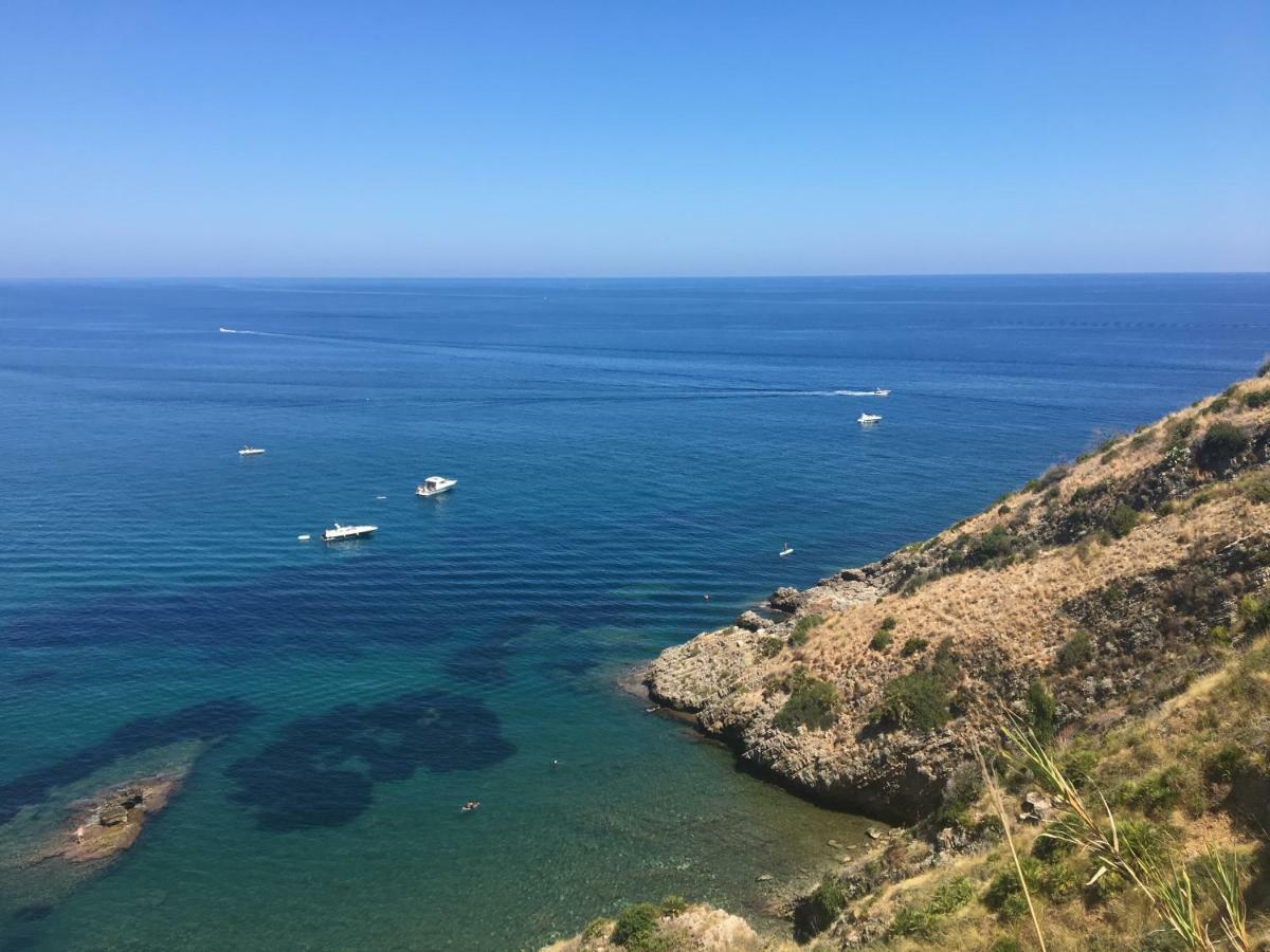 Vila Villino Giulia Altavilla Milicia Exteriér fotografie